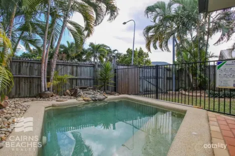25 Cooya St, Kewarra Beach, QLD 4879