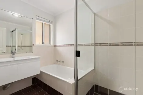 Property photo of 4 Styles Close Fletcher NSW 2287