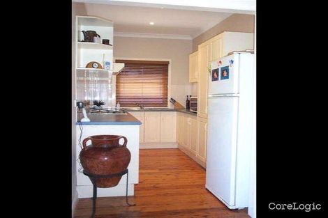 Property photo of 8 Vale Street Mount Saint Thomas NSW 2500