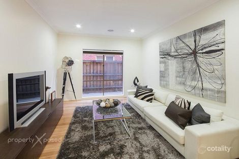 Property photo of 34 Newburgh Street Keysborough VIC 3173