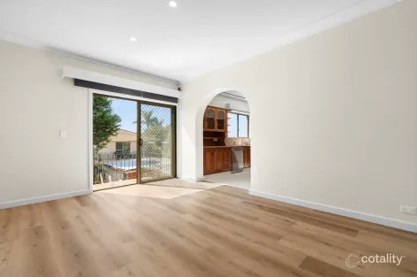 Property photo of 250 Warringah Road Beacon Hill NSW 2100
