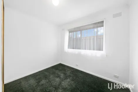 Property photo of 6 Katrina Place Melton West VIC 3337