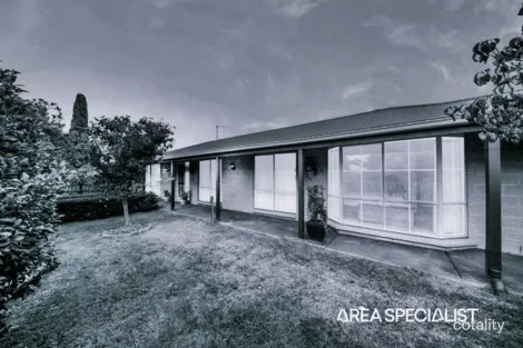 Property photo of 34 Wattletree Road Bunyip VIC 3815