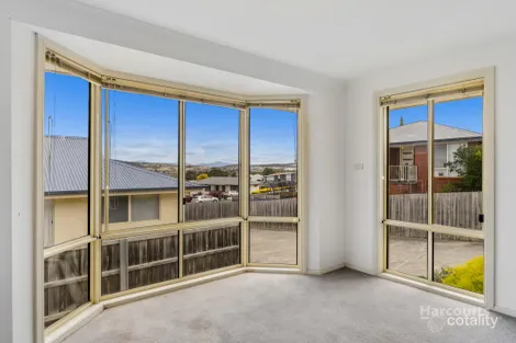 Property photo of 2/92 Oakdowns Parade Oakdowns TAS 7019