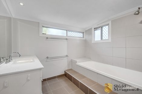 Property photo of 27 Galah Street Churchill QLD 4305