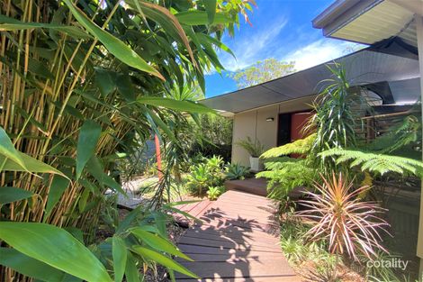 Property photo of 11 Kevin Street Macleay Island QLD 4184