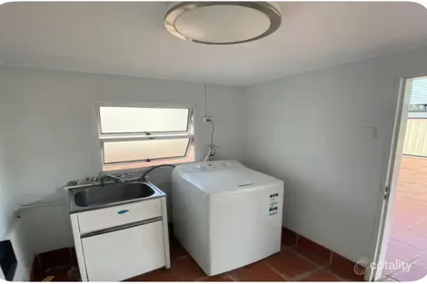 Property photo of 10 Goburra Street Rocklea QLD 4106