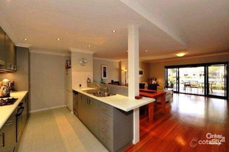 Property photo of 2/19 San Marco Quays Halls Head WA 6210