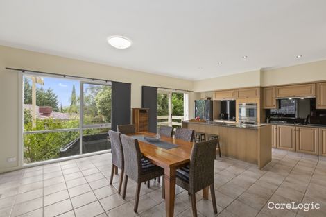 Property photo of 16 Monomeath Close Doncaster East VIC 3109