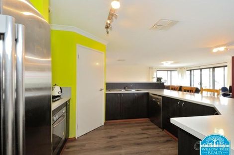 Property photo of 24 Valiant Parade Baldivis WA 6171