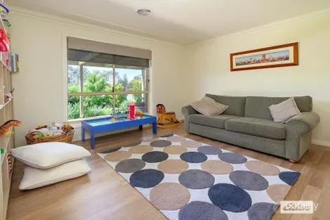 Property photo of 3 Owl Court Thurgoona NSW 2640