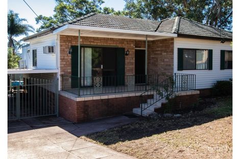 Property photo of 12 Emma Crescent Constitution Hill NSW 2145