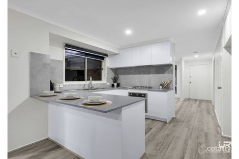 23 Pinnock Ave, Roxburgh Park, VIC 3064