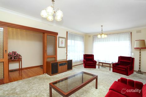 Property photo of 17 Helene Street Ardeer VIC 3022