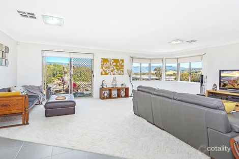Property photo of 51 Newing Circuit Kiama Downs NSW 2533