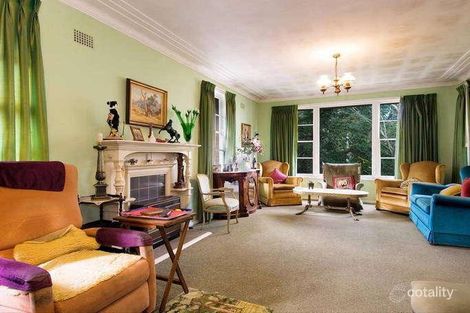 Property photo of 32 Deakin Street Forestville NSW 2087