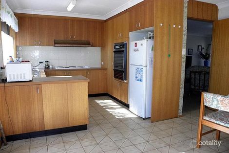 Property photo of 4/4 Eric Fenning Drive Surf Beach NSW 2536