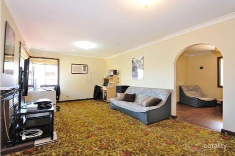 Property photo of 9 Nathaniel Way Orelia WA 6167