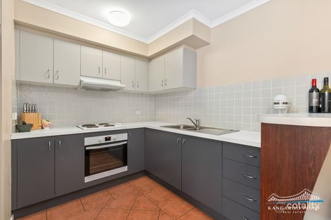 Property photo of 28/106 Linton Street Kangaroo Point QLD 4169