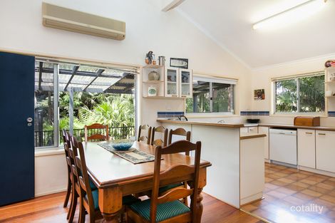 Property photo of 3 Hazel Crescent Thirroul NSW 2515