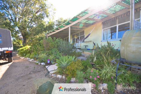 Property photo of 1 Avon Court Dawesville WA 6211