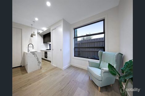 Property photo of 6 Hewitts Road Carnegie VIC 3163
