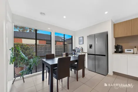 Property photo of 101 Wallaroo Way Doreen VIC 3754