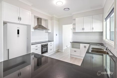 4 Biwong St, Blacksmiths, NSW 2281