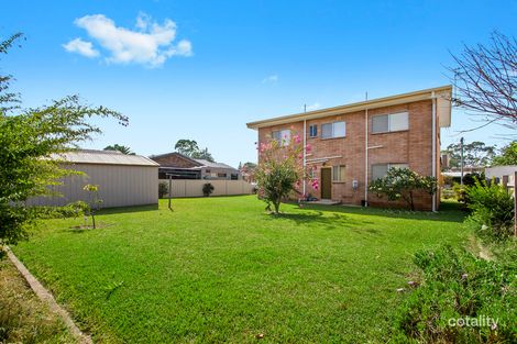 Property photo of 33 Wallaringa Street Surfside NSW 2536
