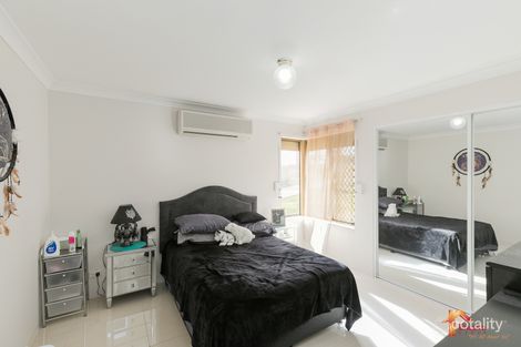 Property photo of 19 Challenger Avenue Parmelia WA 6167