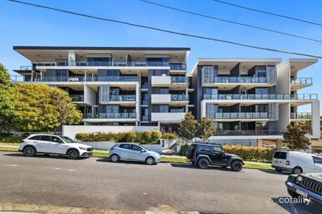 Property photo of 207/32 Gonzales Street Macgregor QLD 4109
