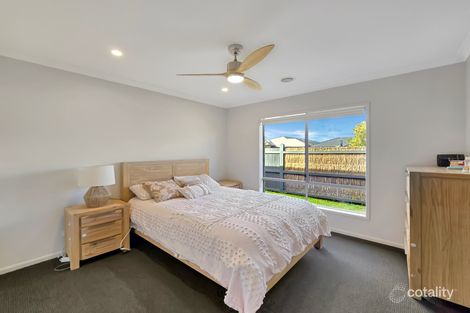 Property photo of 25-27 Portrush Loop Armstrong Creek VIC 3217