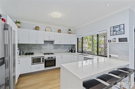 Property photo of 5 Appollo Place Oxenford QLD 4210