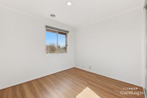 Property photo of 21 Dalkeith Drive Point Cook VIC 3030