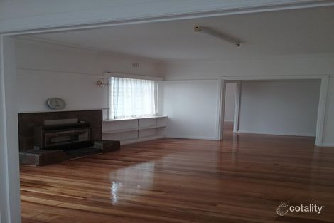 Property photo of 1 Bailey Court Springvale VIC 3171