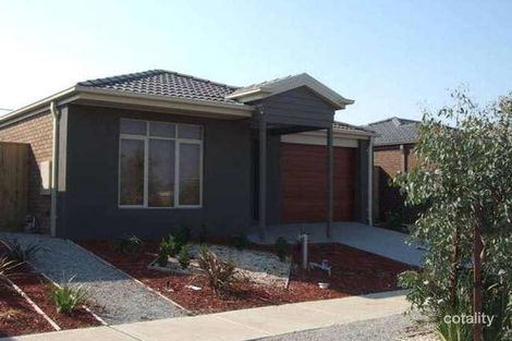 Property photo of 104 Edgevale Way Tarneit VIC 3029