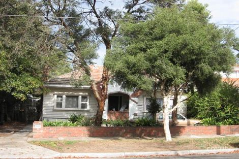 17 Kintore Cres, Box Hill, VIC 3128