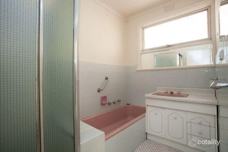 Property photo of 2/7 Waratah Avenue Glen Huntly VIC 3163