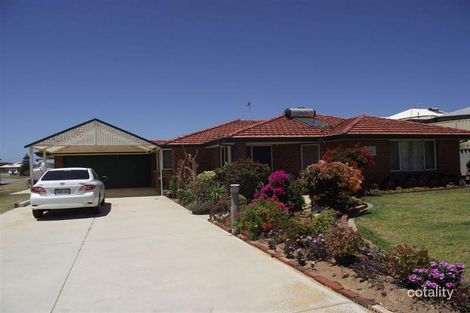 21 Seahorse Loop, Port Denison, WA 6525