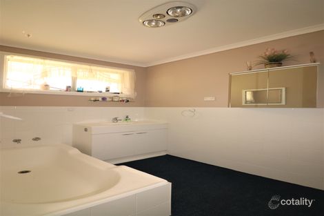 Property photo of 2 Digby Street Glen Innes NSW 2370