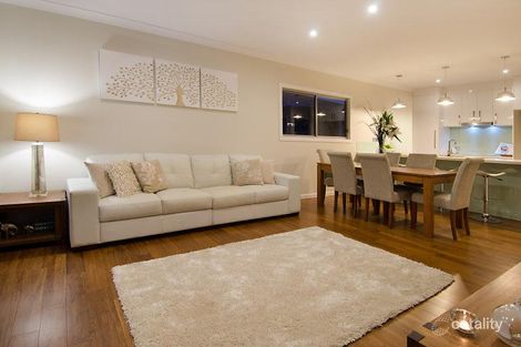 Property photo of 1/586 Sherwood Road Sherwood QLD 4075