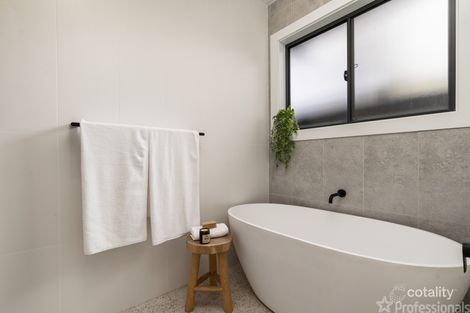 Property photo of 3 Lappin Street Orange NSW 2800