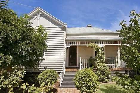 Property photo of 13 Milroy Street Bendigo VIC 3550