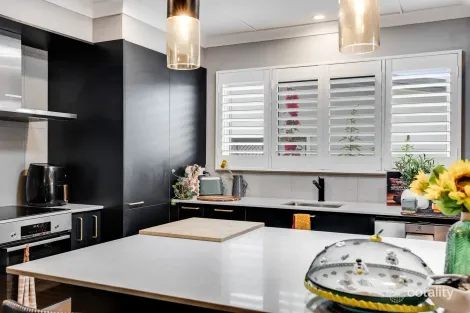 Property photo of 15 Fitzpatrick Street Wilsonton QLD 4350