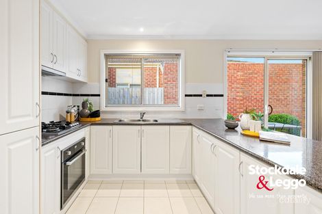 Property photo of 7 Athol Avenue Roxburgh Park VIC 3064