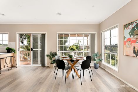 Property photo of 14 Balerno Circle Gowanbrae VIC 3043
