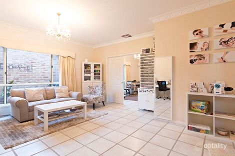 Property photo of 6 Olsen Court Brookfield QLD 4069