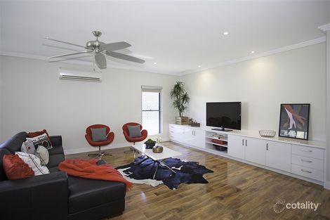 Property photo of 22 Botanical Drive Ooralea QLD 4740