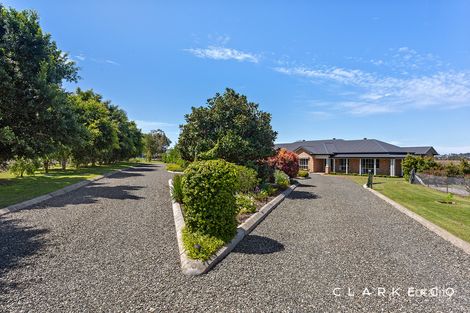 24b Beacon Hill Rd, Windella, NSW 2320
