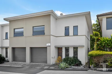 Property photo of 10/20 Kianawah Road South Manly West QLD 4179